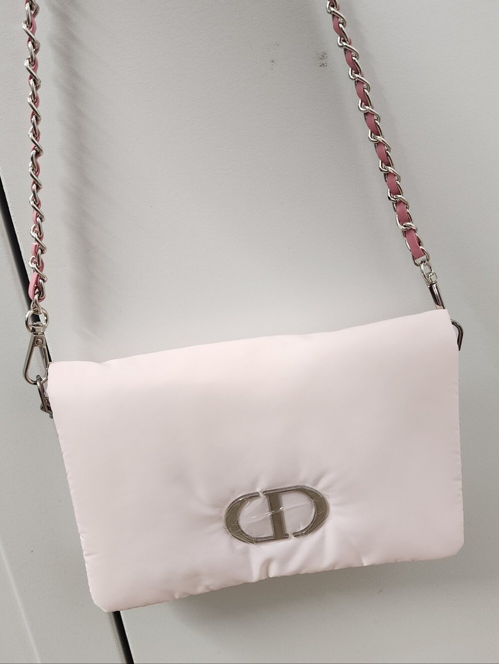 Christian Dior Puffy Pouch Pink Novelty Clutch Bag CD Logo Long Chain Strap - Picture 2 of 9